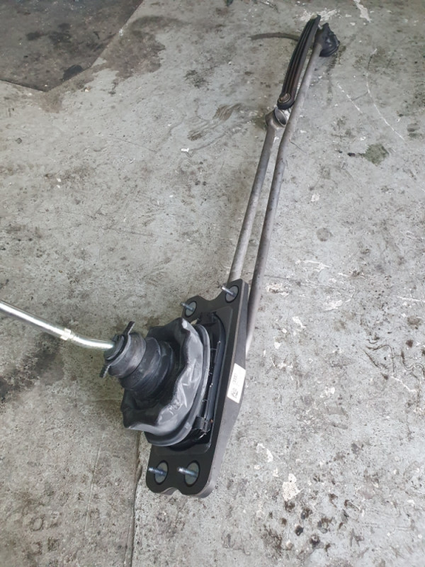 SALT EBLO AUDI A6 4G C7 MANULENI 4G0711025C
