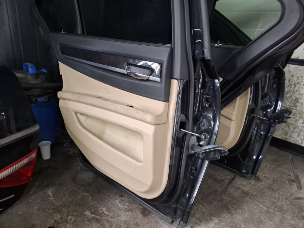 SIJEDISTA ENTERIJER SJEDISTA BMW 7 F01