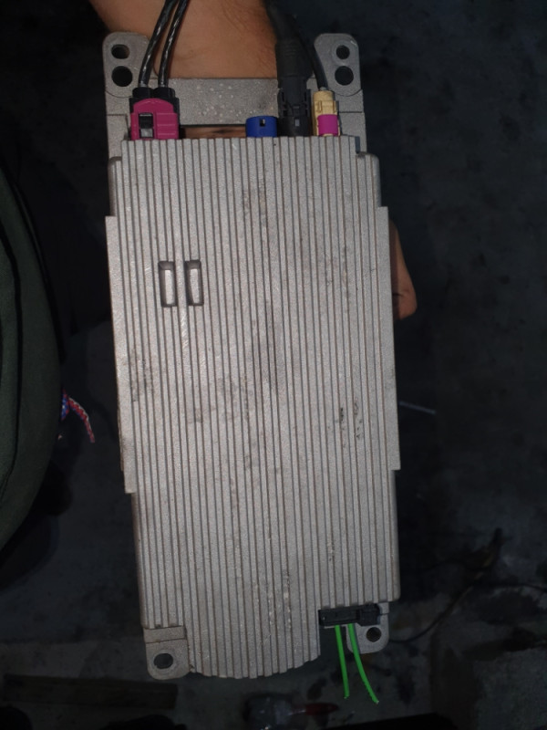 POJACALO Bmw f10 9257151 01 harman becker