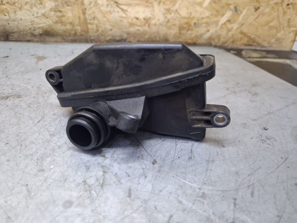 VAKUM BOCA MERCEDES CLS W218 350 CDI A6421400087