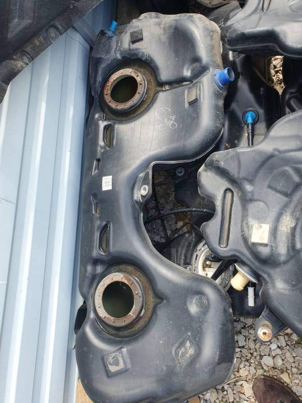 Rezervoar BMW 3 E90