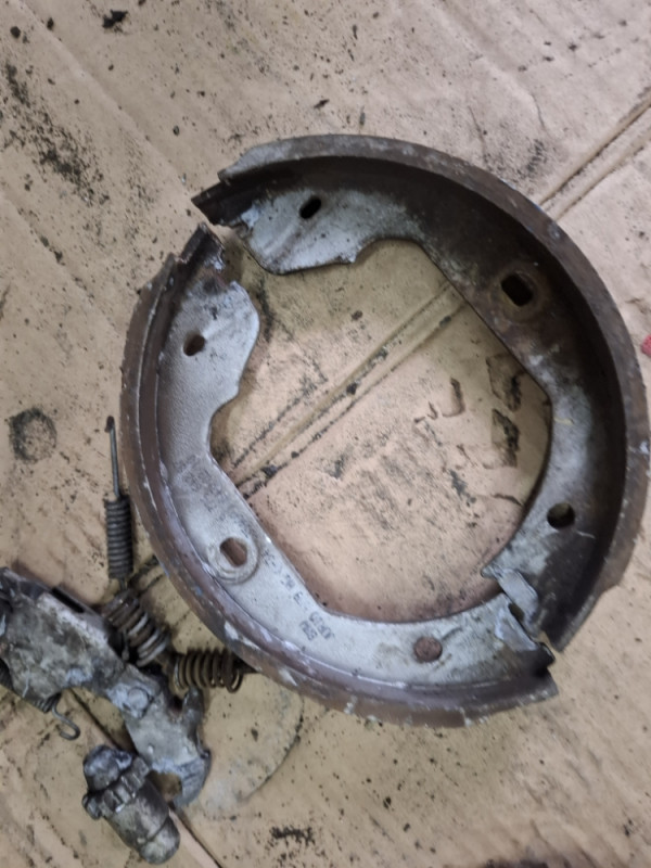 PAKNE RUCNE MEHANIZAM RUCNE BMW X5 X6 E71 E70