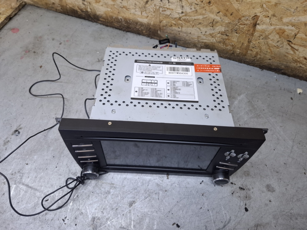 DVD PLAYER CD RADIO PORSCHE CAYENNE 2003-