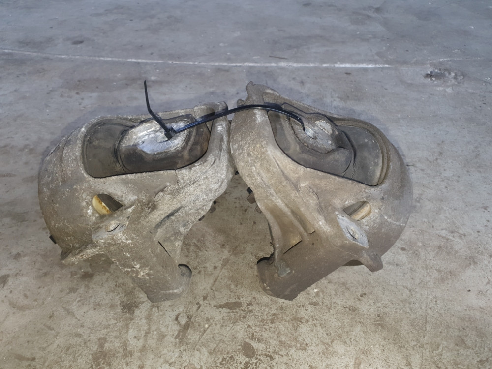 Nosači motora AUDI A4 B8 A5 3.0 TDI 8K0199381