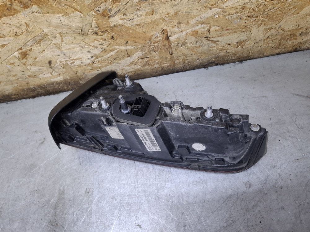 STOPKA STOP SVJETLO LIJEVO AUDI A4 B9 8W KARAVAN LED 8W9945093