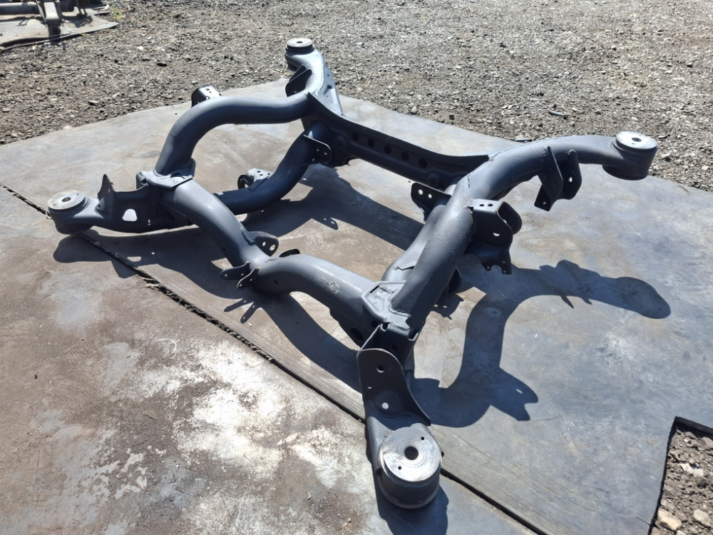 MOST ZADNJI TRAP VW TOUAREG 7P CAYENNE 7L0599393B