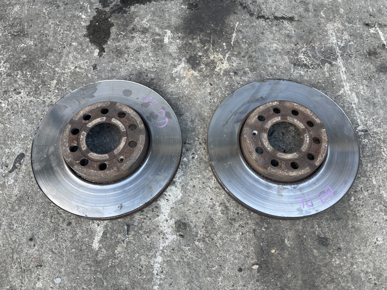 PREDNJI DISKOVI GOLF 7 2.0TDI