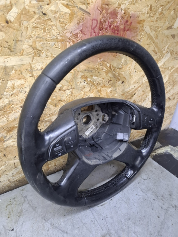 VOLAN SKODA YETI 3T0419091K
