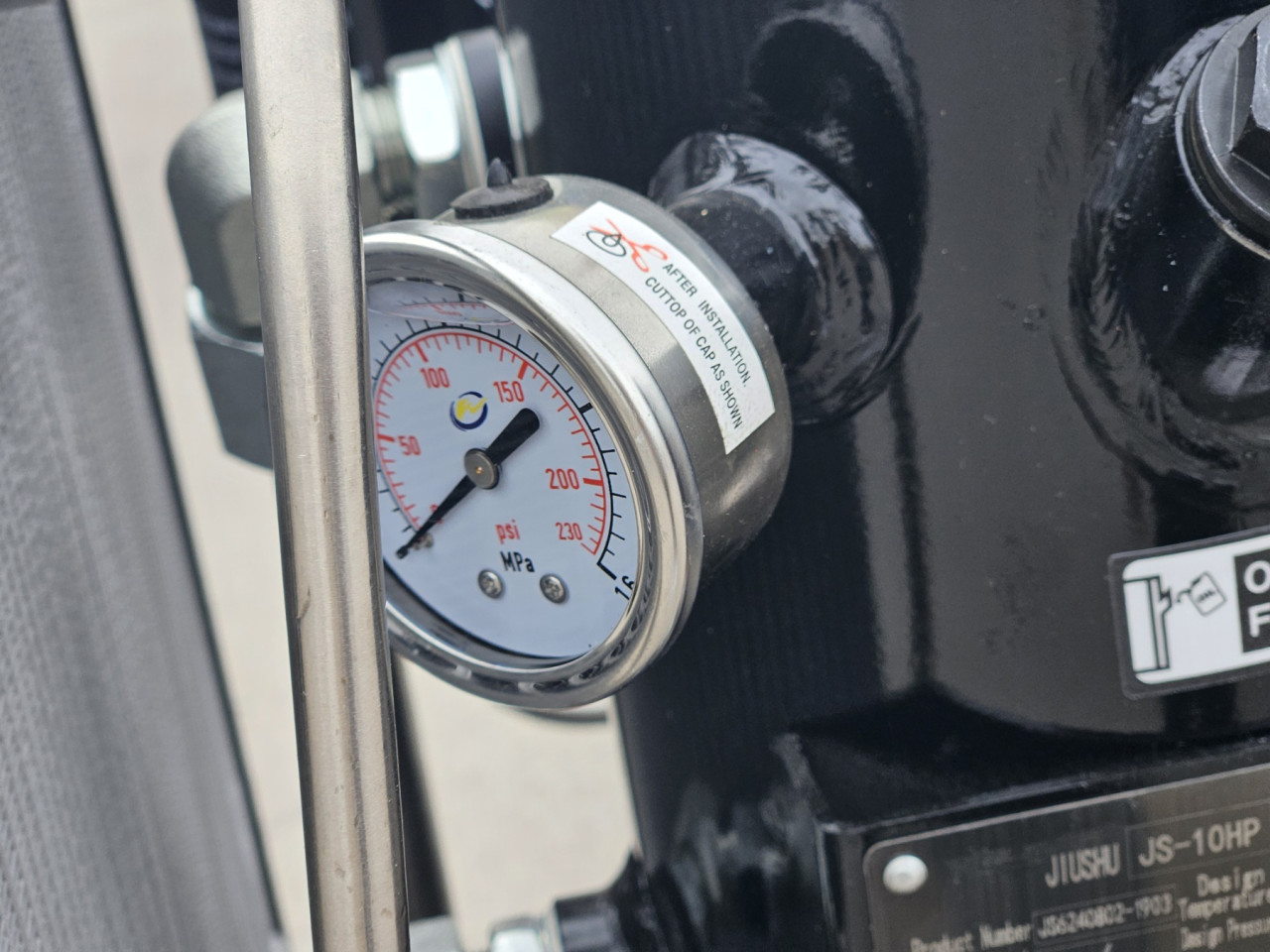 TEH Industrijski vijčani bešumni kompresor zraka 120L 7.5kW