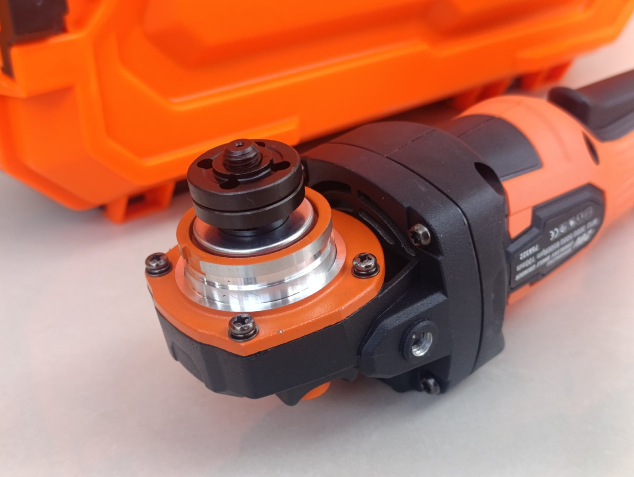 Brusilica aku 20V sa baterijom i punjacem HARDEN 758322