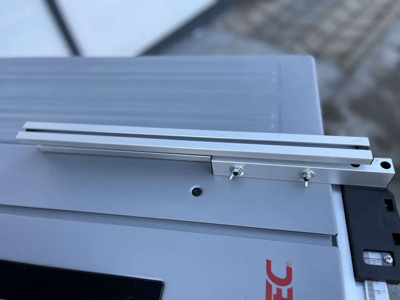 STOLNA PILA 1800W FIXTEC FTS18001