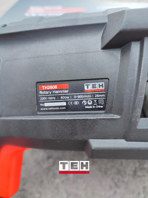 TEH udarna (čekić) bušilica 800 W - TH2608