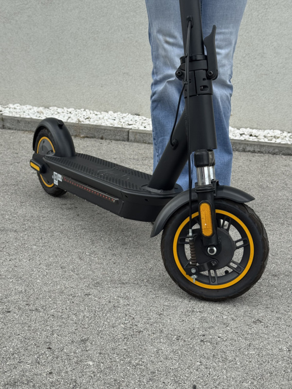 Električni trotinet skuter romobil NANO Scooter Kugoo GMAX