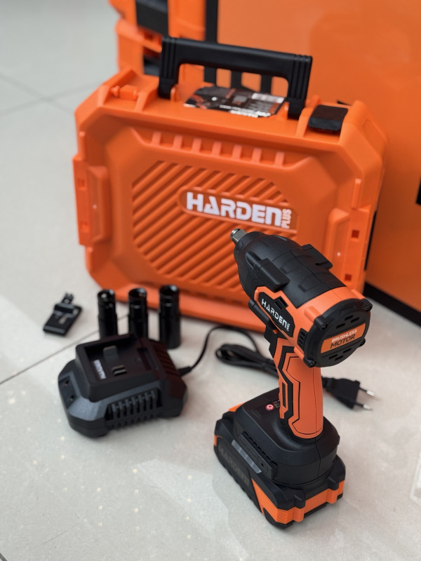 Aku Udarni Odvijač HARDEN sa baterijom i punjačem 758452