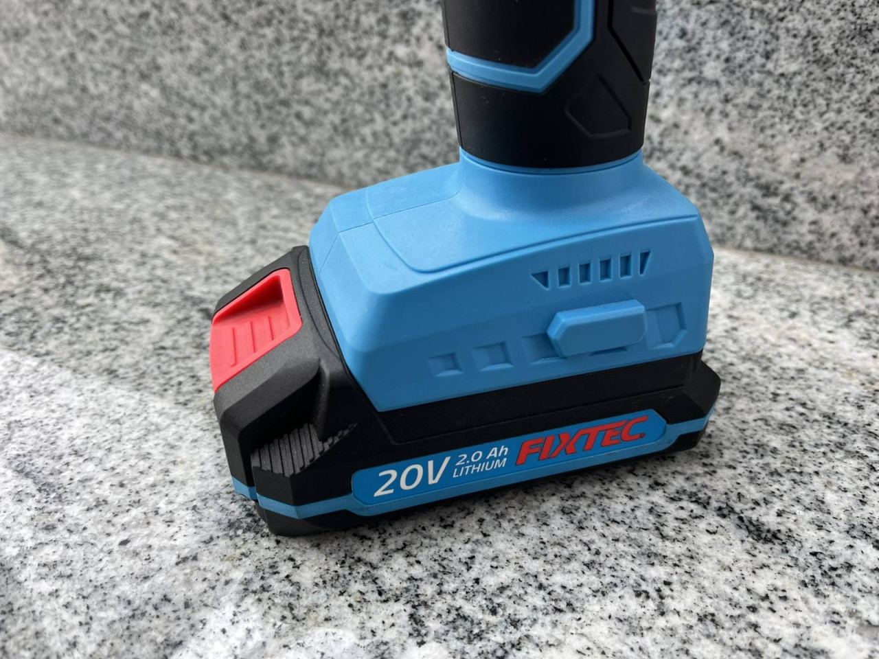 Kliješta za voćke AKU FIXTEC FCPS32X