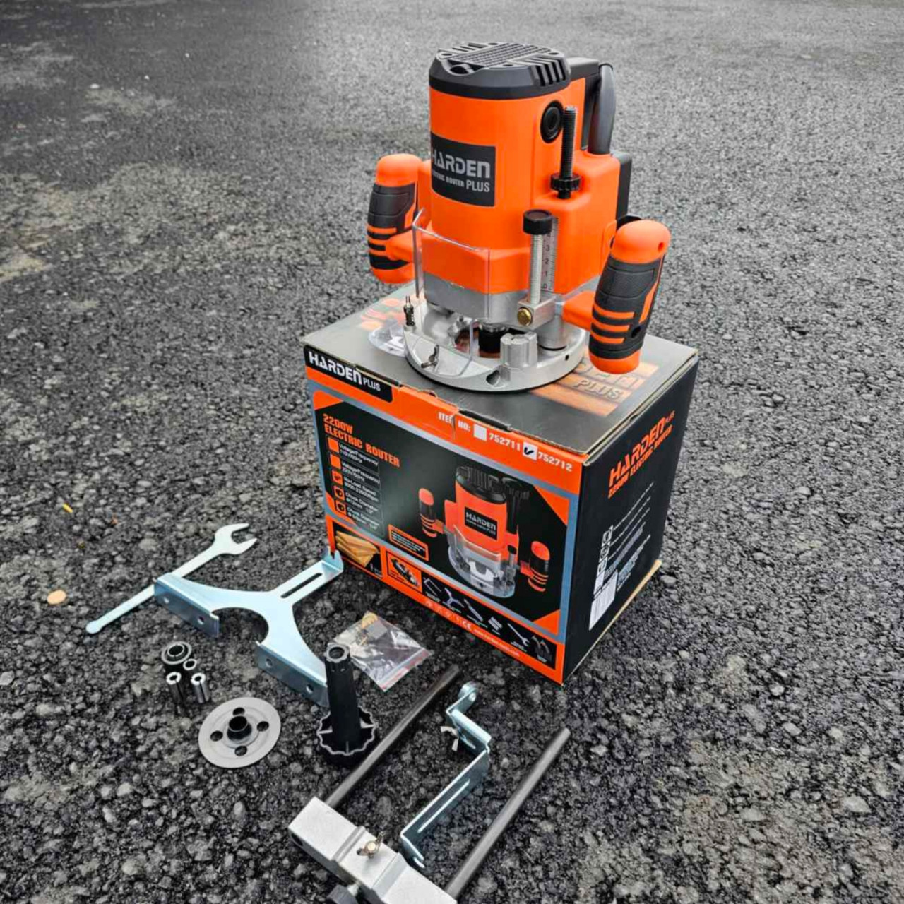 Univerzalni dvoručni frezer HARDEN - 2200 W