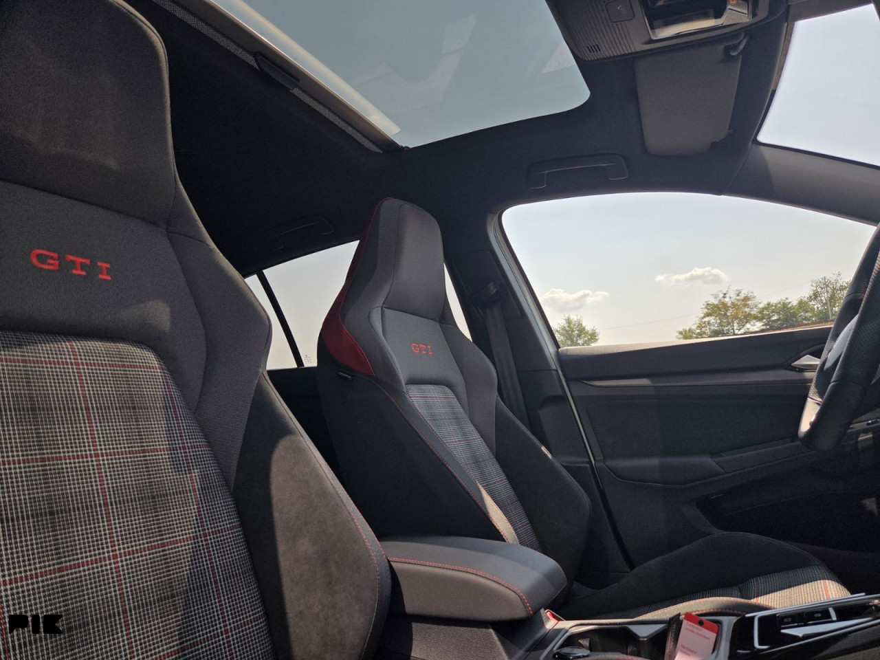 Volkswagen Golf GTI 2.0 TSI 265KS DSG
