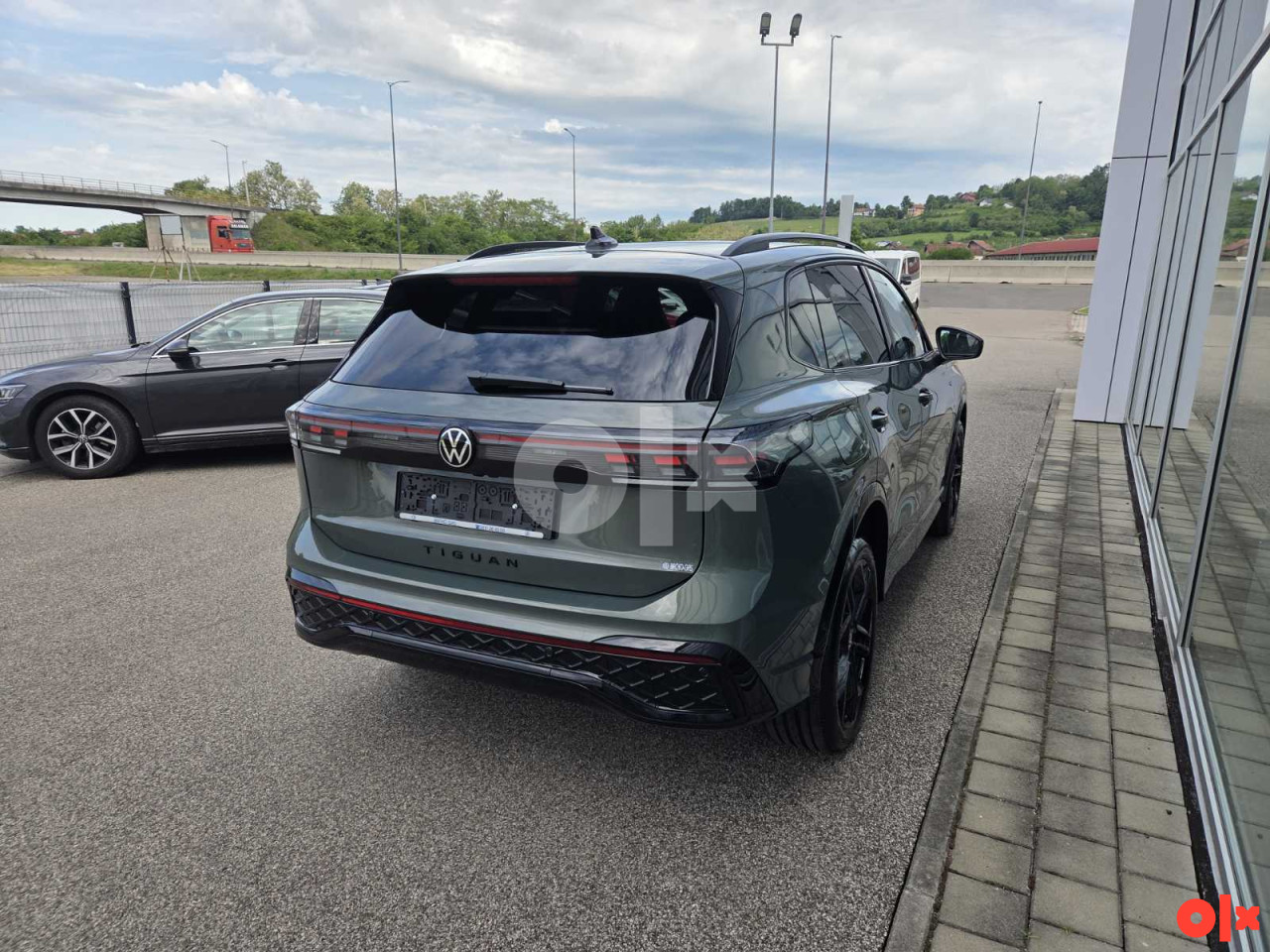 Volkswagen Tiguan R-Line Plus 2.0 TDI 4Motion 142kW