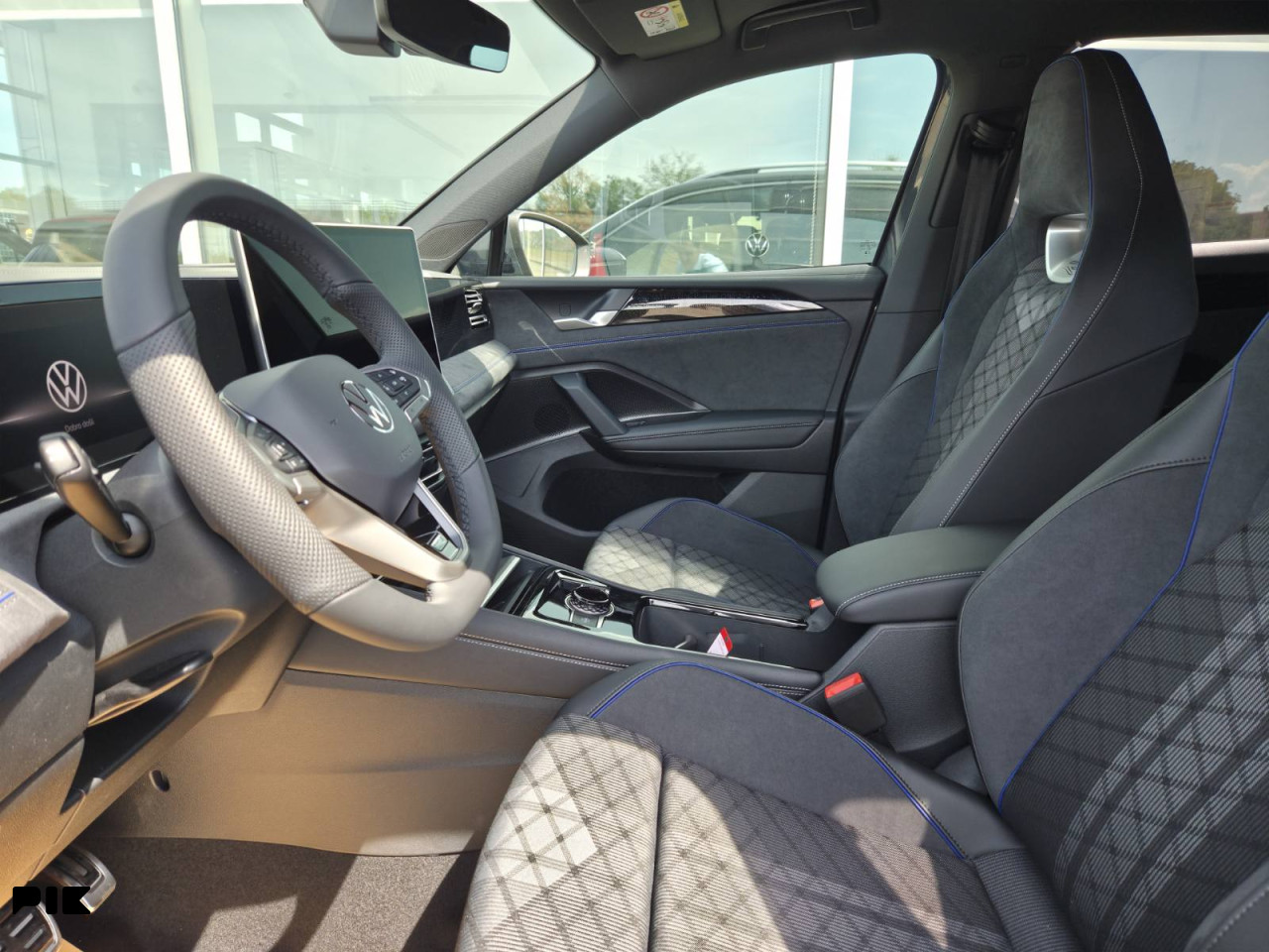 Volkswagen Tiguan R-Line Plus 2.0 TDI 4Motion 142kW
