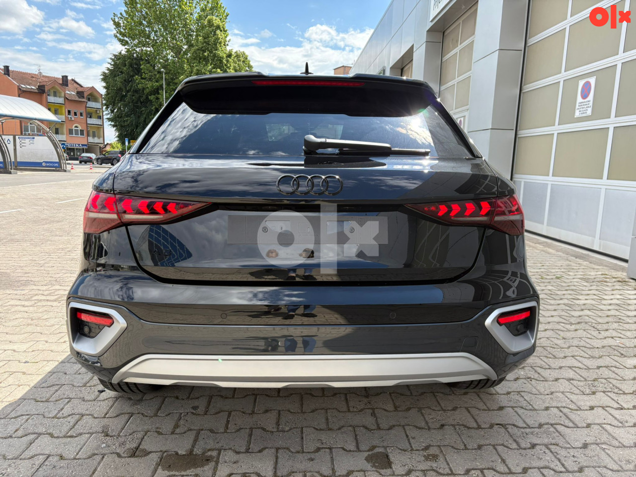 Audi A3 ALLSTREET 35 TFSI S-tronic 150 ks Novi model