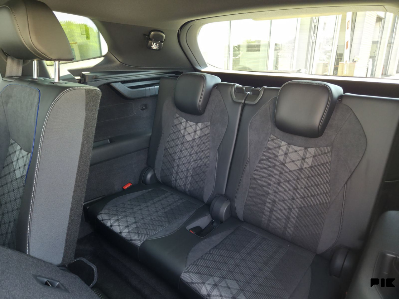 Volkswagen Tayron R-Line Plus 2.0 TDI 4Motion DSG