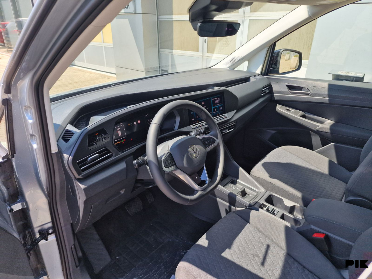 Volkswagen Caddy Life 2.0 TDI DSG 122KS
