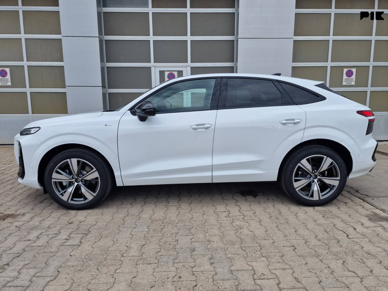 AUDI Q3 Sportback TDI Quattro  S-tronic S-Line