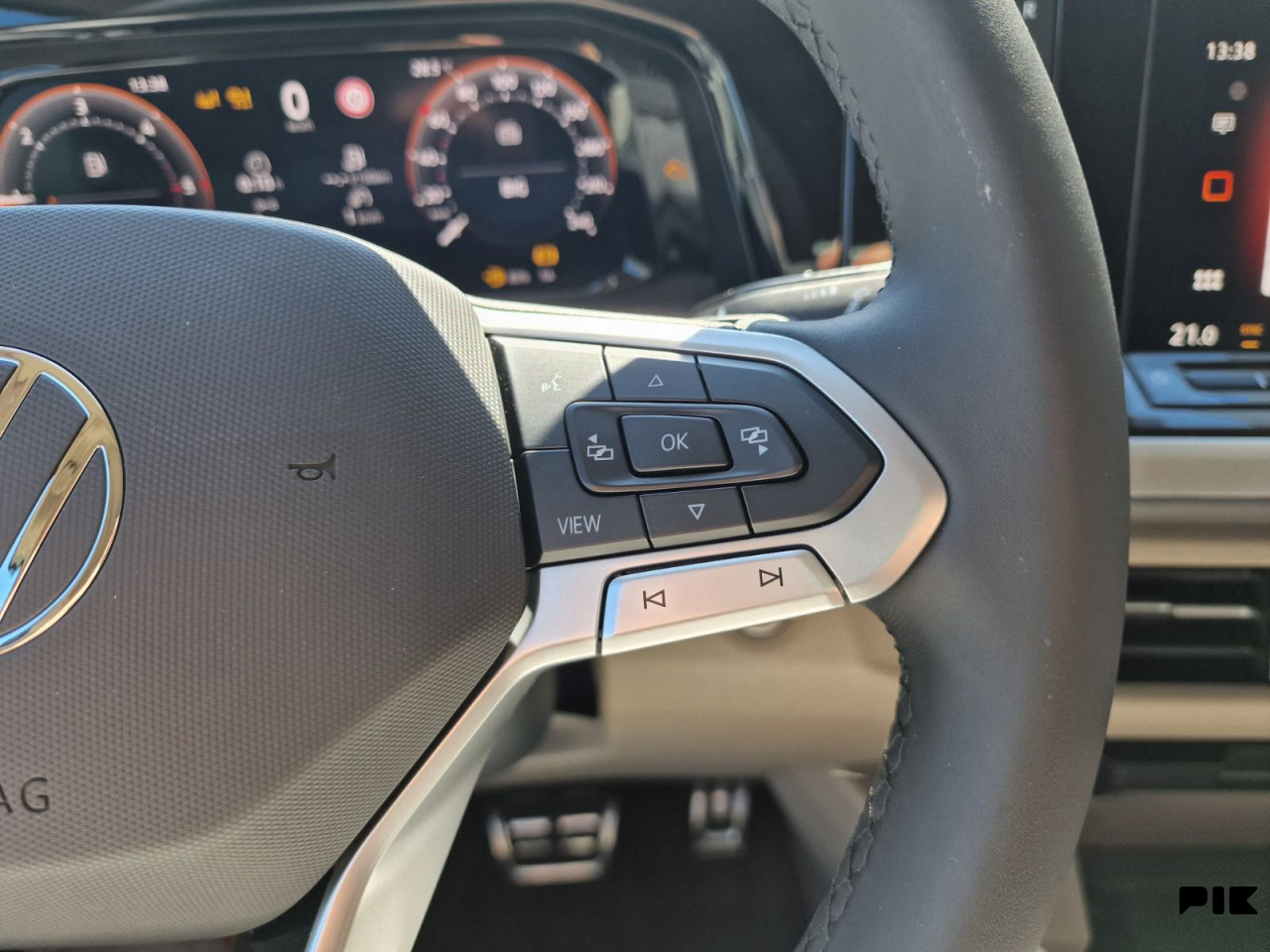 Volkswagen Multivan Style LR 2.0 TDI DSG