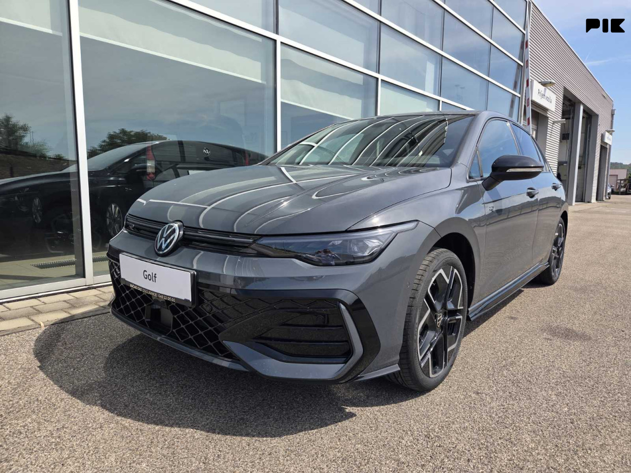 Volkswagen Golf R-Line Plus 2.0 TDI 110kW
