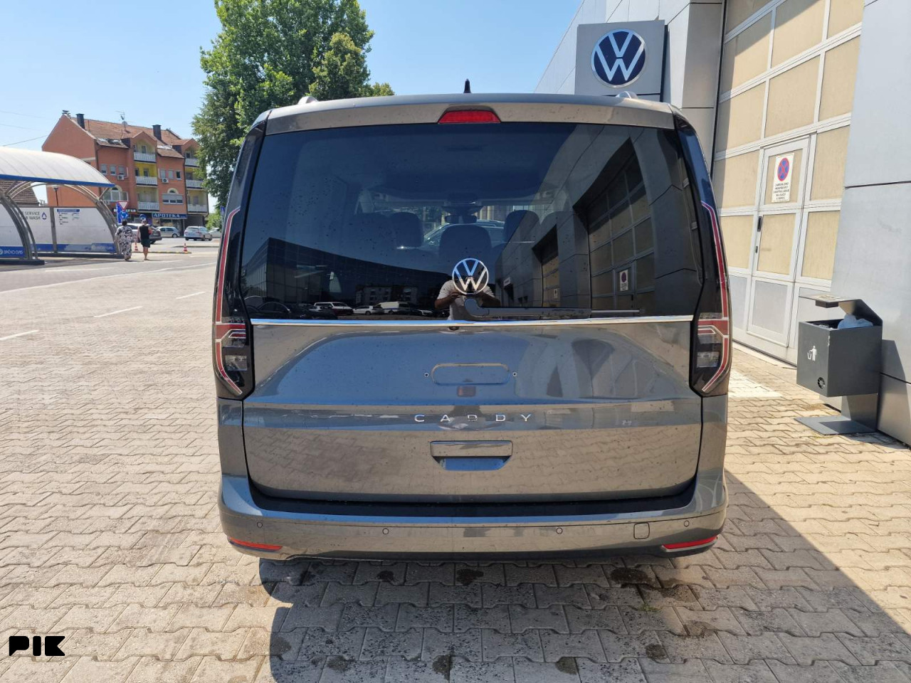 Volkswagen Caddy Style 2.0 TDI DSG 122KS