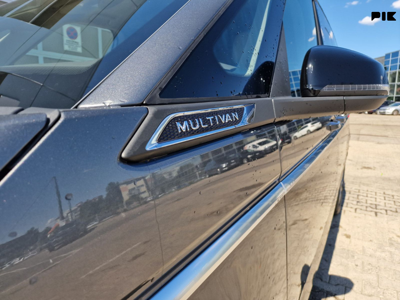 Volkswagen Multivan Style LR 2.0 TDI DSG