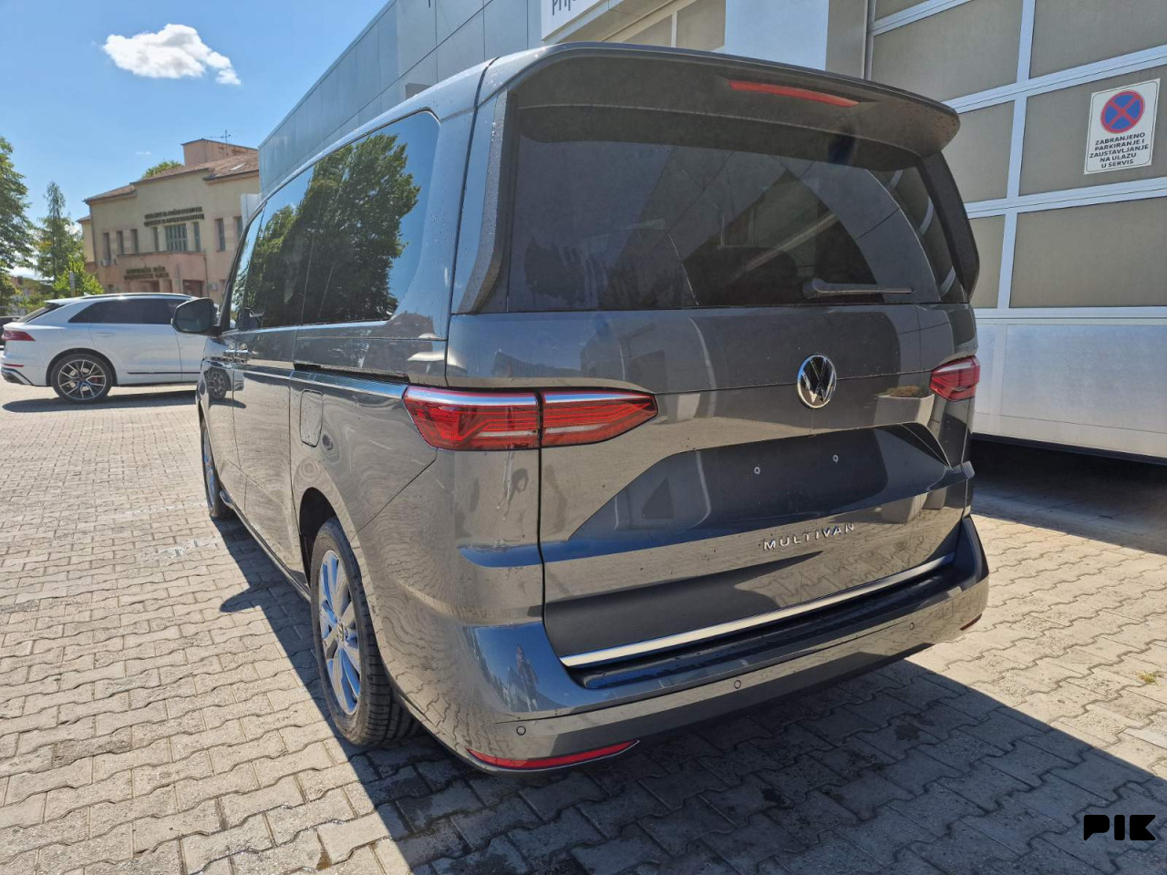 Volkswagen Multivan Style LR 2.0 TDI DSG