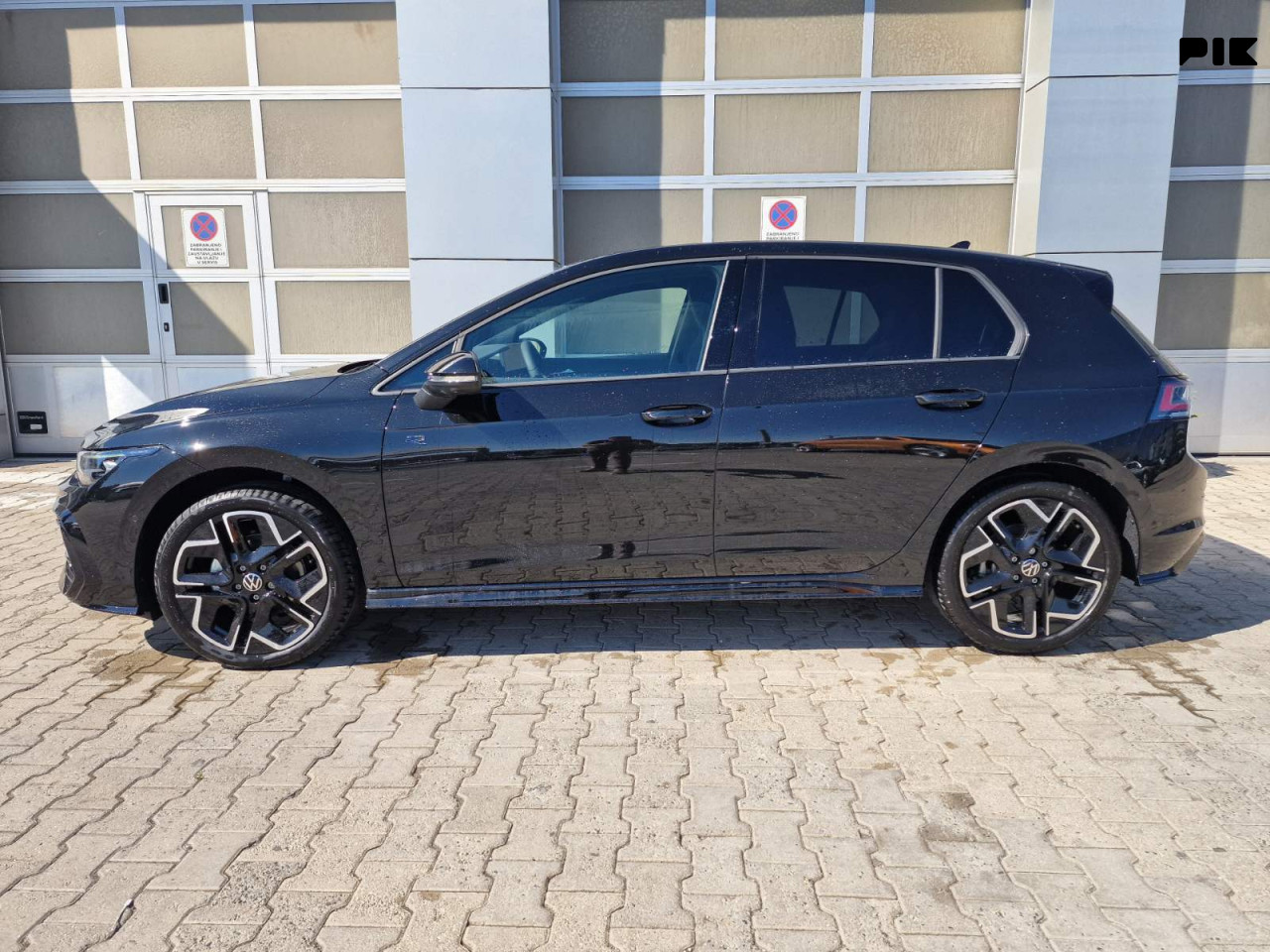 Volkswagen Golf R-Line+ 2.0 TDI DSG 150 KS