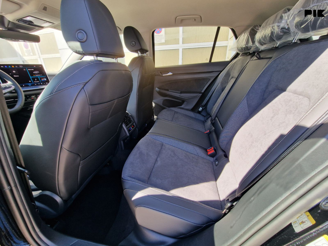 Volkswagen Golf Style 2.0 TDI DSG 150KS