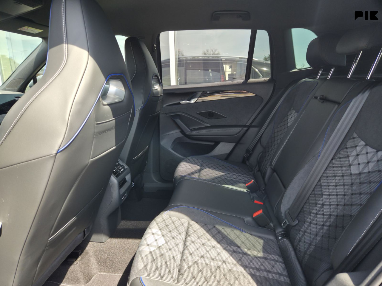 Volkswagen Tiguan R-Line Plus 2.0 TDI 4Motion 142kW