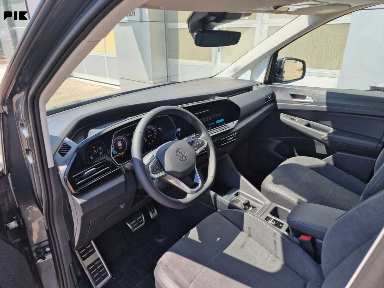 Volkswagen Caddy Style 2.0 TDI DSG 122KS