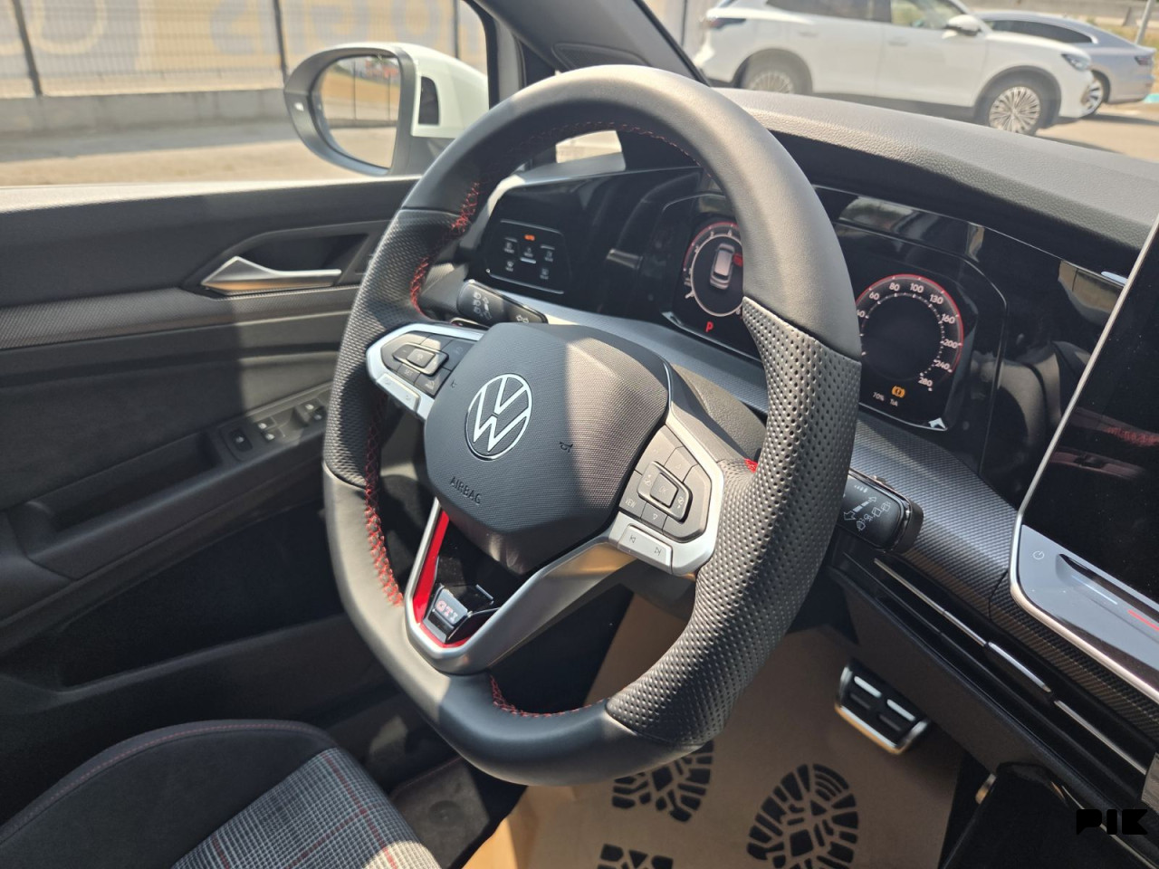 Volkswagen Golf GTI 2.0 TSI 265KS DSG