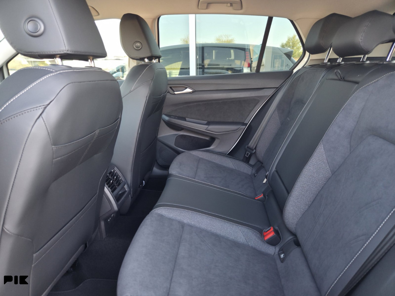 Volkswagen Golf Life Plus 2.0 TDI 85kW
