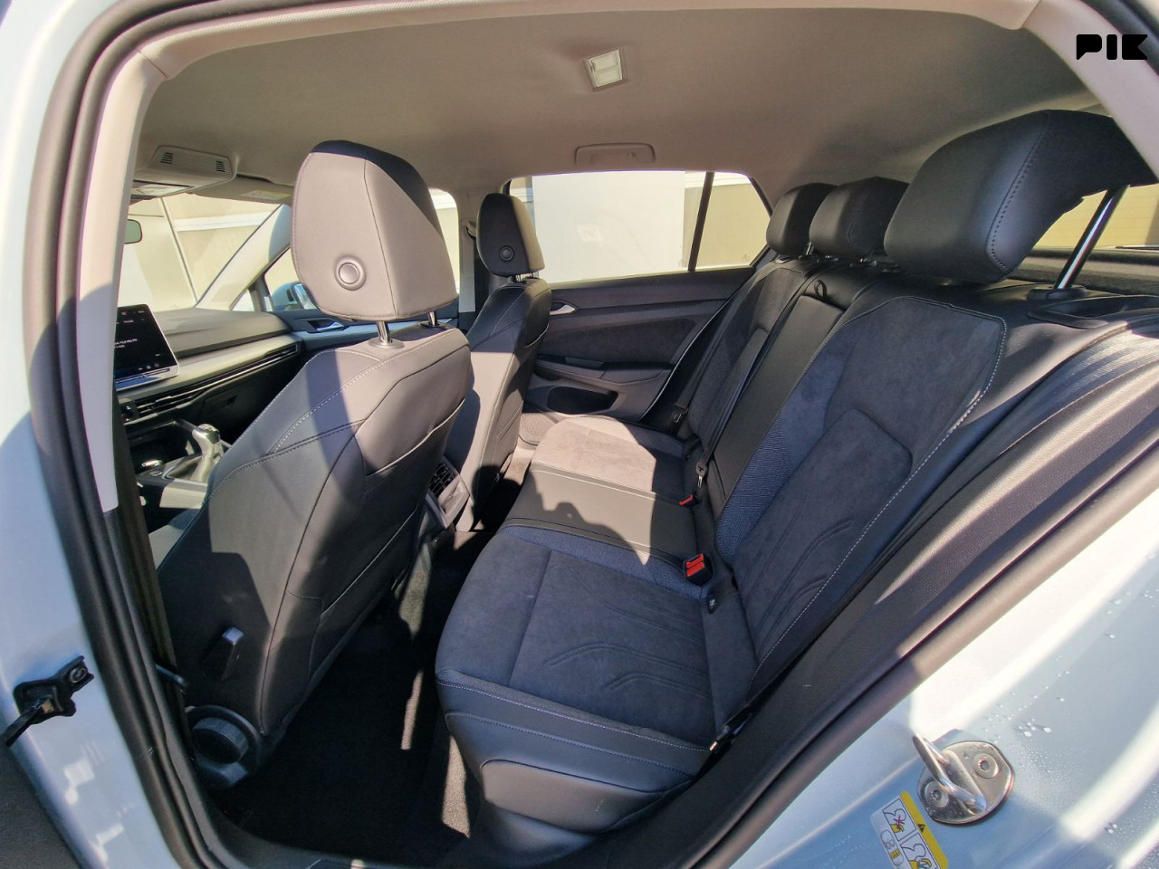 Volkswagen Golf Life+ 2.0 TDI 115KS