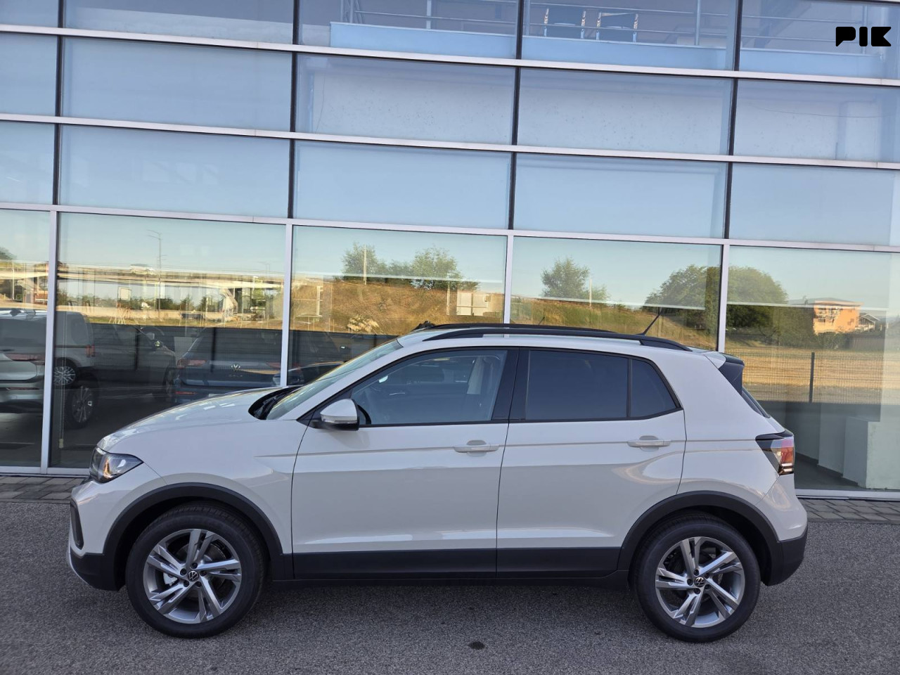 Volkswagen T-Cross Life Plus 1.0 TSI 70kW