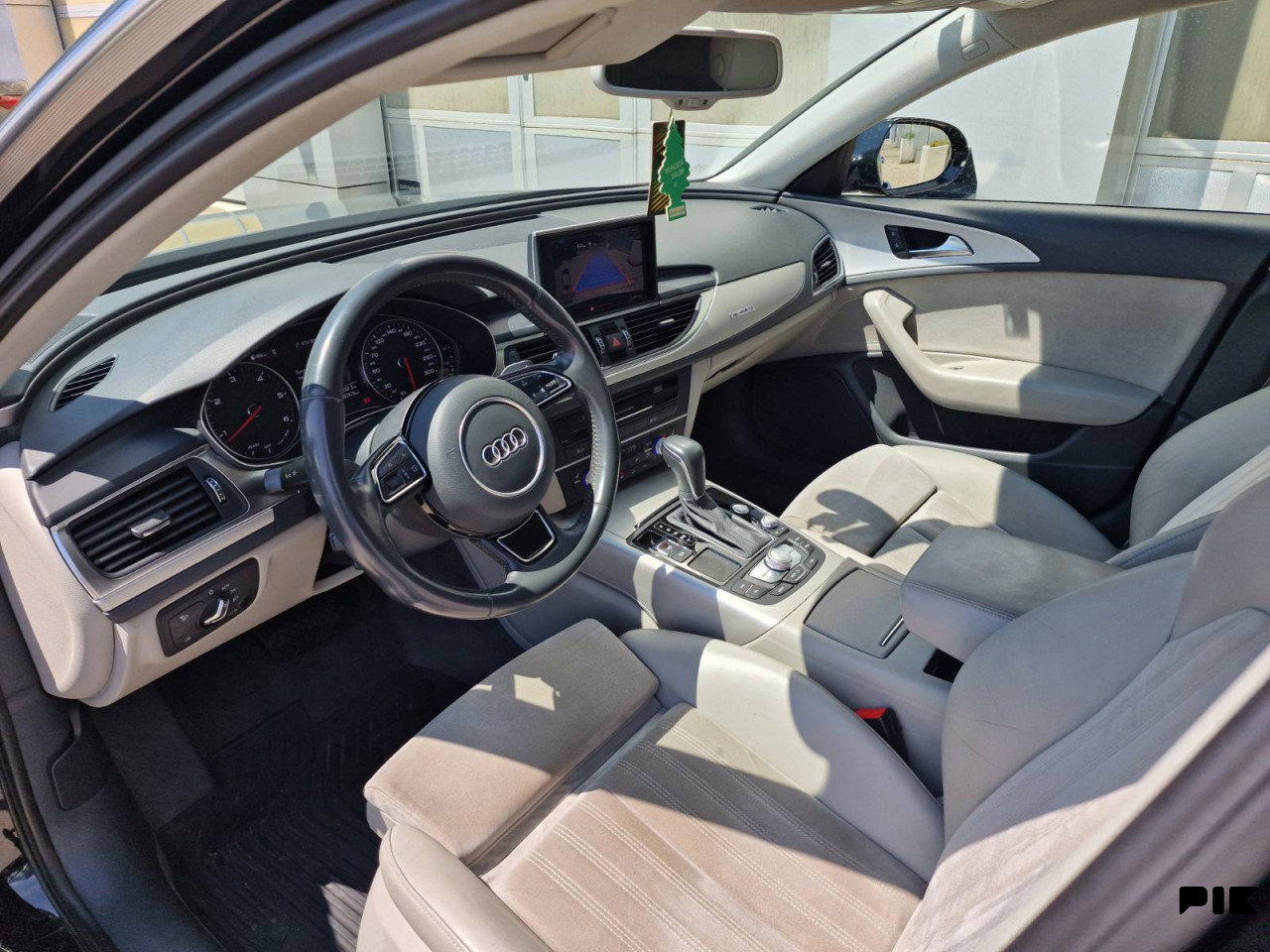 AUDI A6 3.0 TDI Quattro S-tronic 272KS