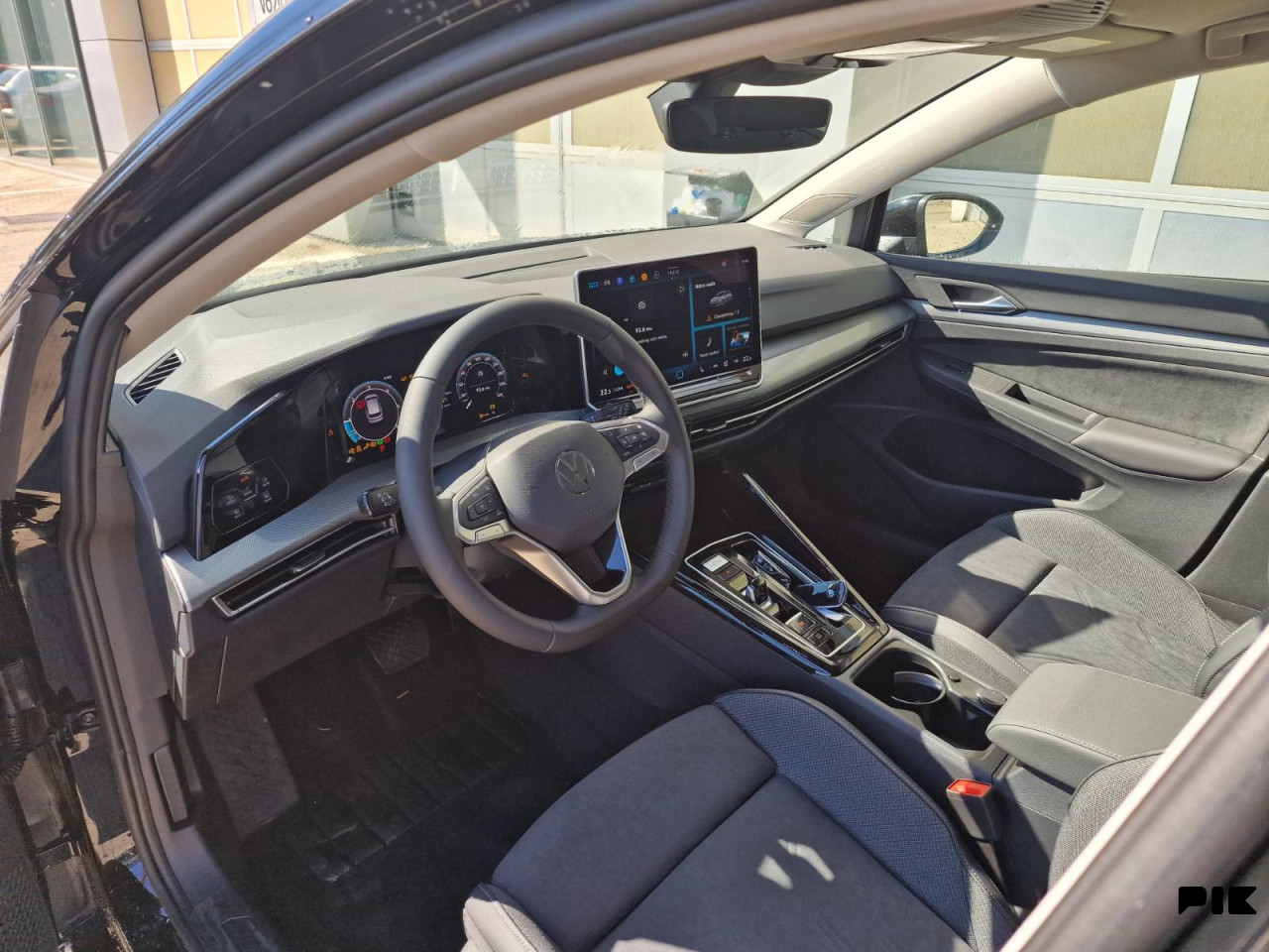 Volkswagen Golf Style 2.0 TDI DSG 150KS