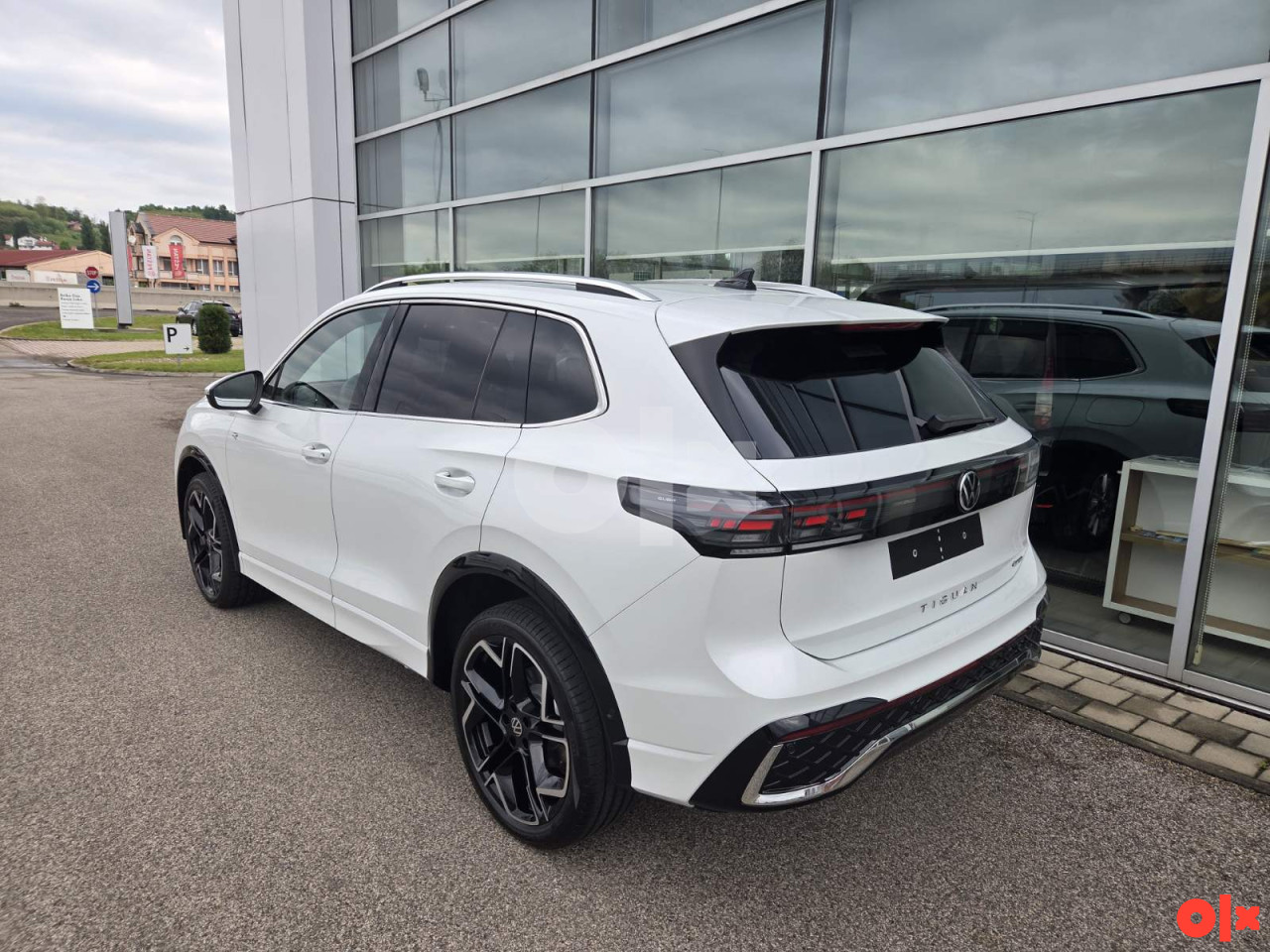 Volkswagen Tiguan R-Line Plus 2.0 TDI 4Motion 142kW