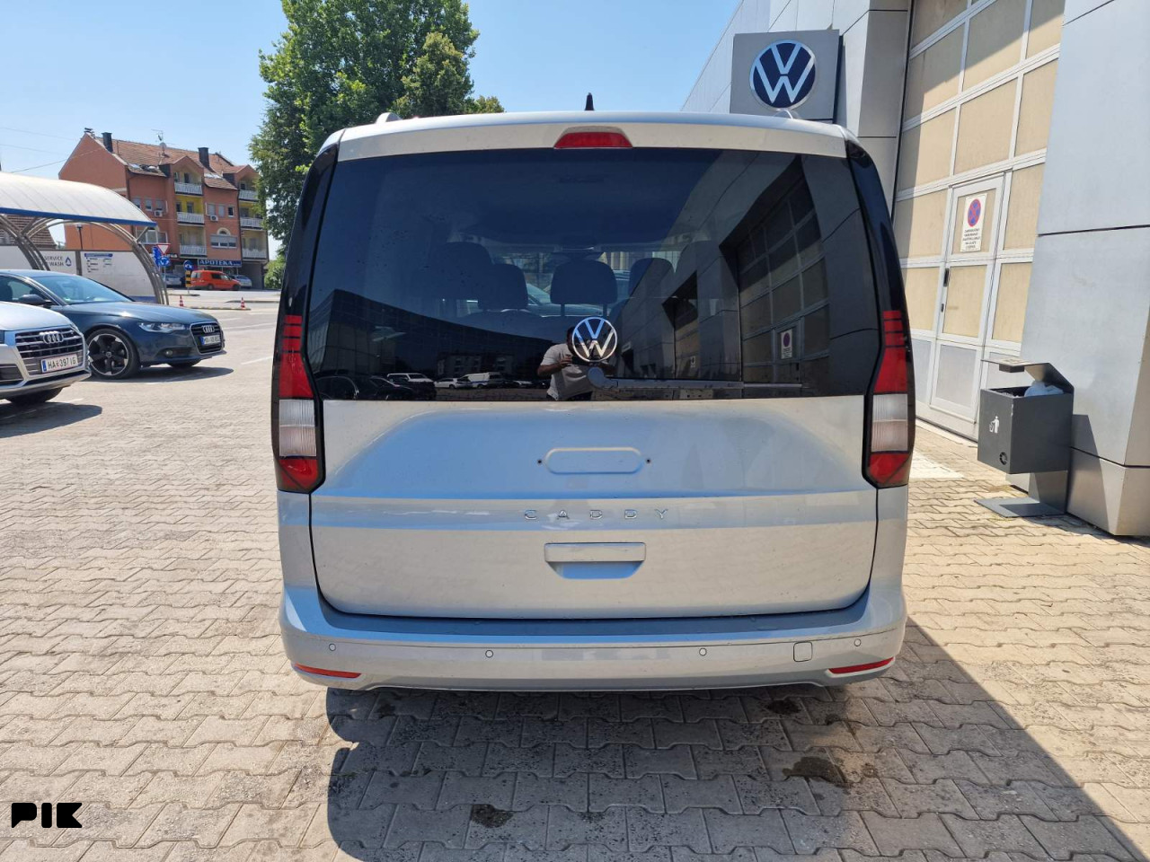 Volkswagen Caddy Life 2.0 TDI DSG 122KS