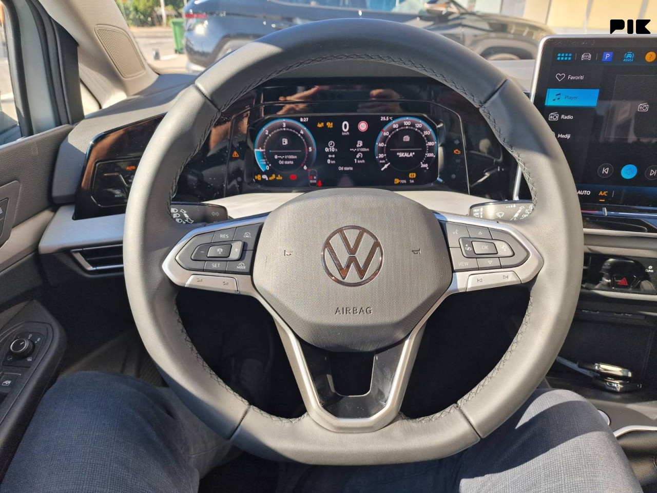 Volkswagen Golf Life+ 2.0 TDI 115KS
