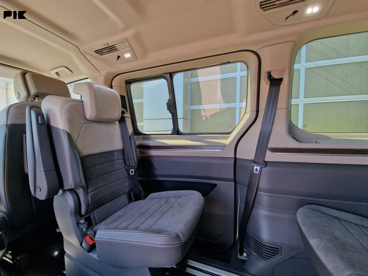Volkswagen Multivan Style LR 2.0 TDI DSG