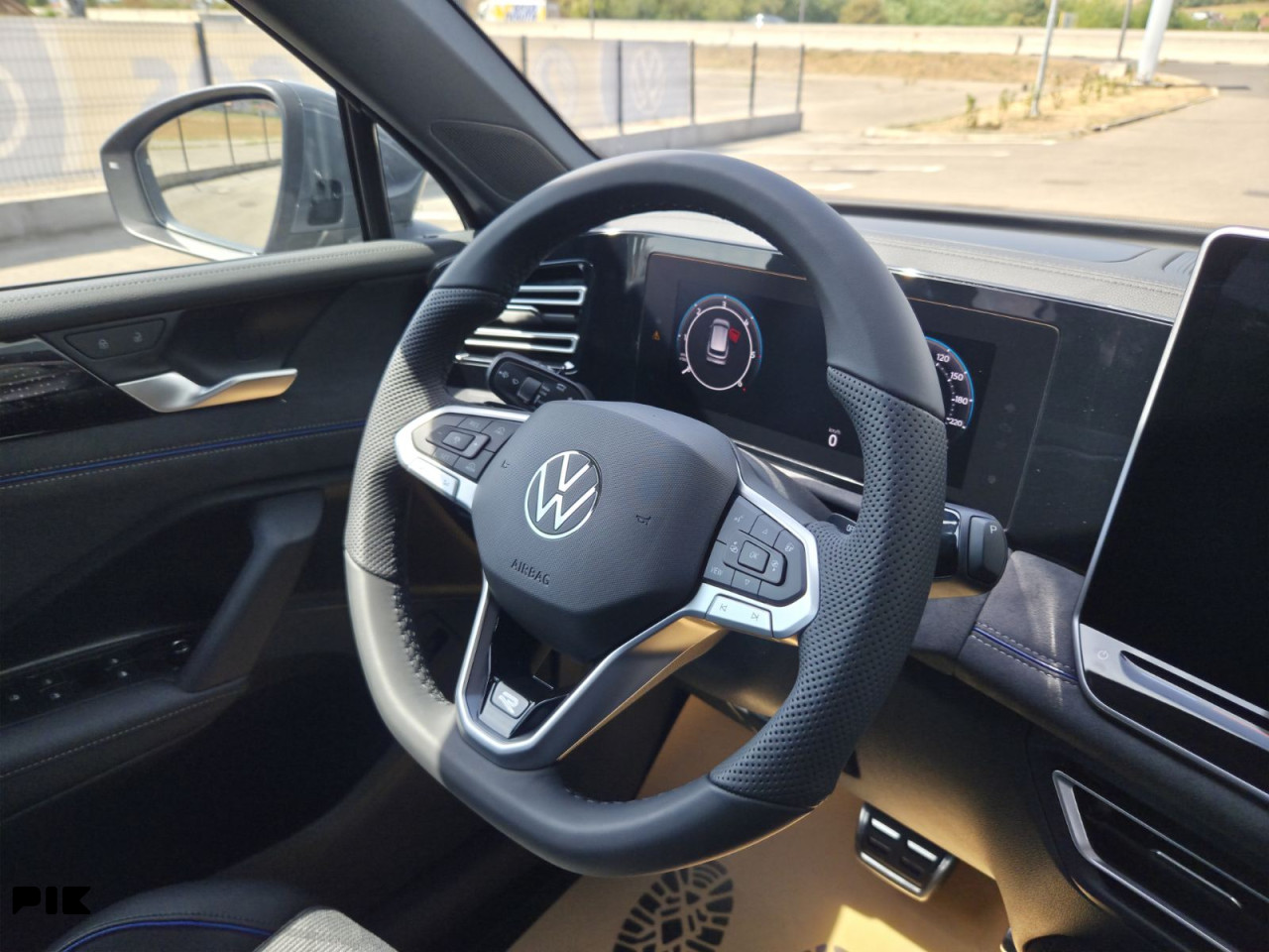 Volkswagen Tiguan R-Line Plus 2.0 TDI 4Motion 142kW