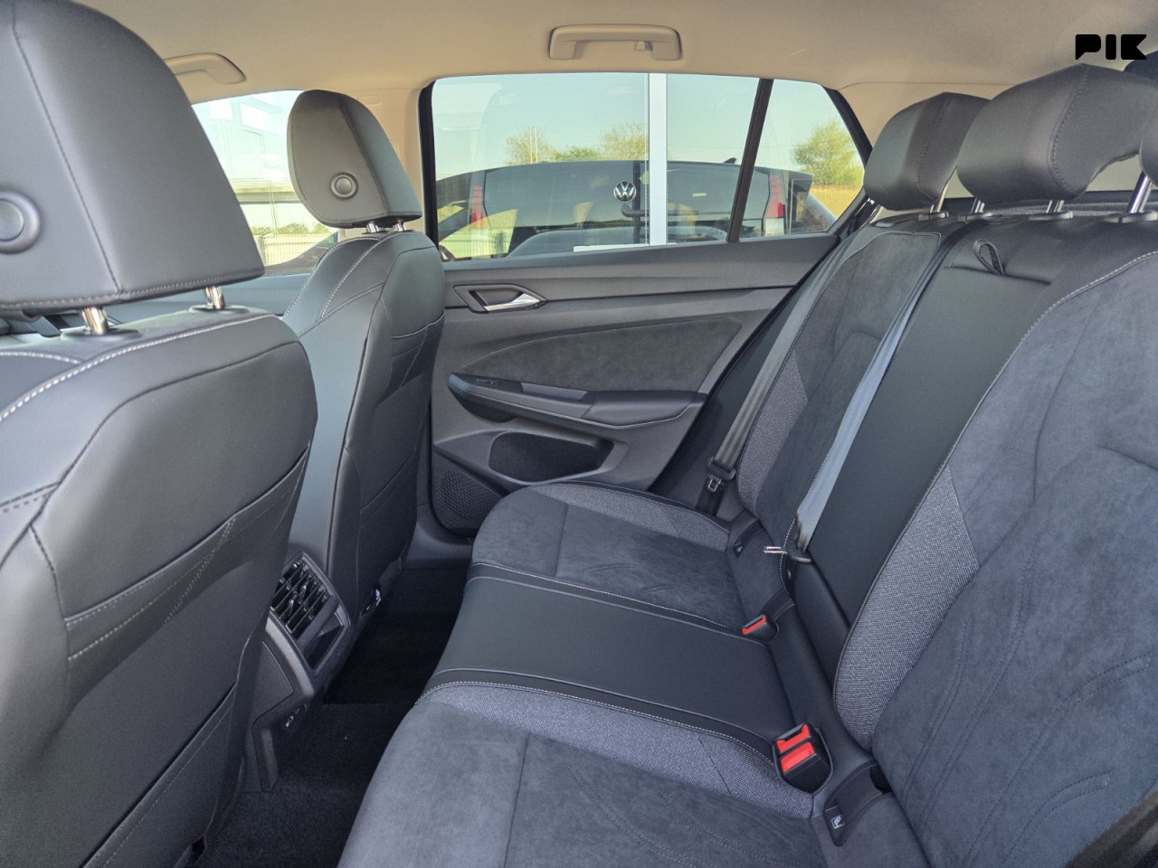 Volkswagen Golf Life Plus 2.0 TDI 85kW