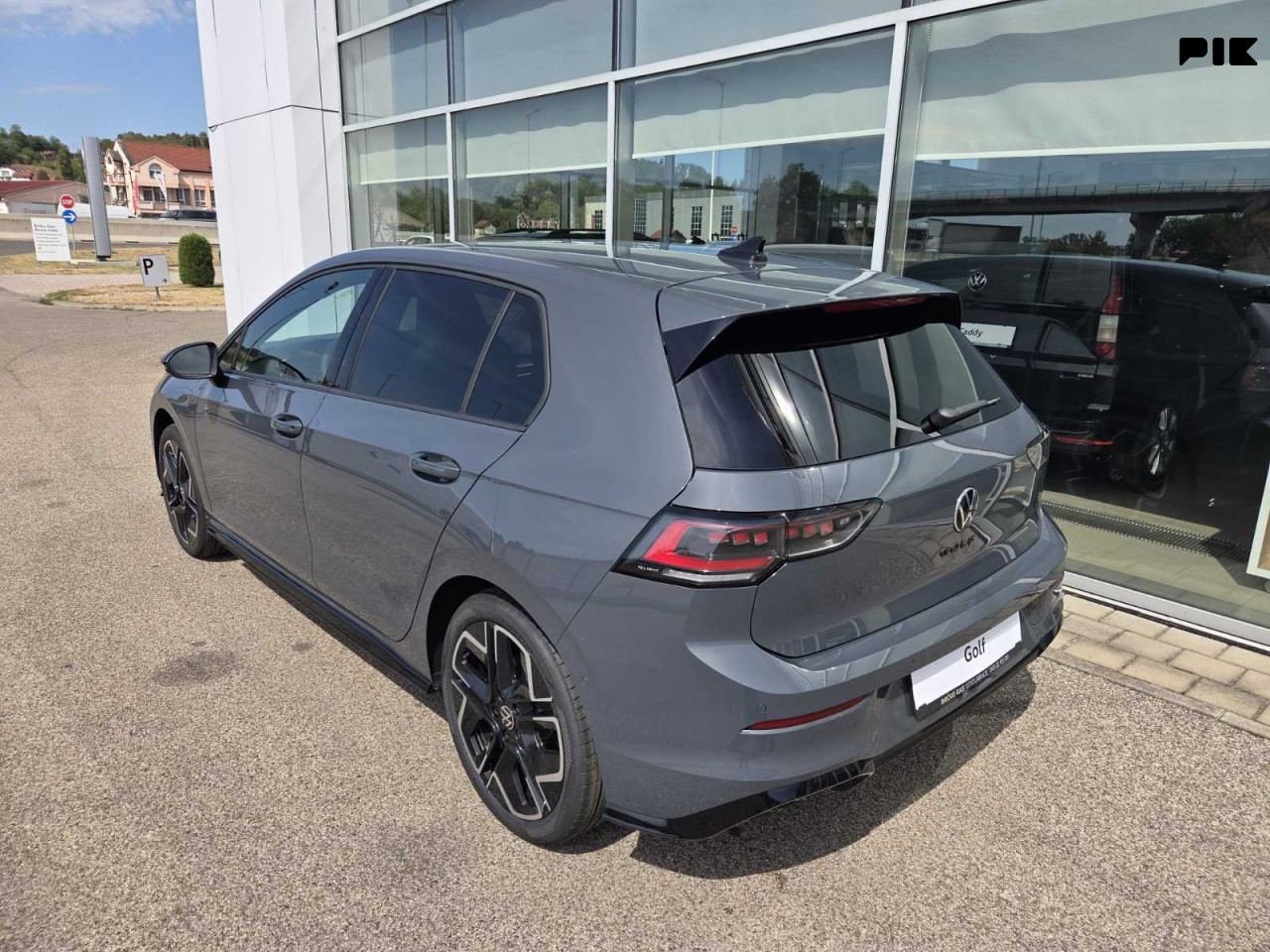 Volkswagen Golf R-Line Plus 2.0 TDI 110kW