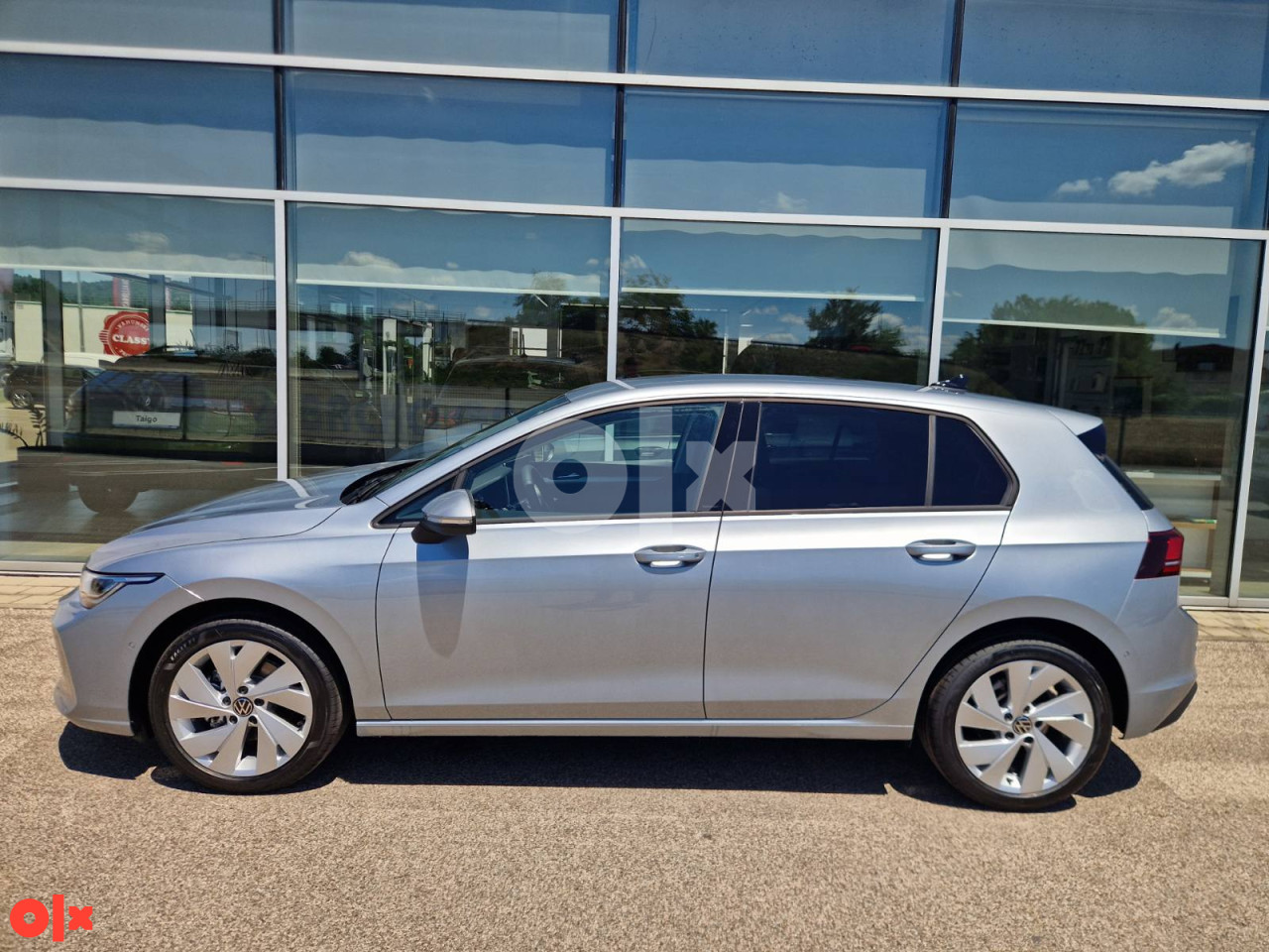 Volkswagen Golf Life Plus 2.0 TDI 85kW / 115 KS